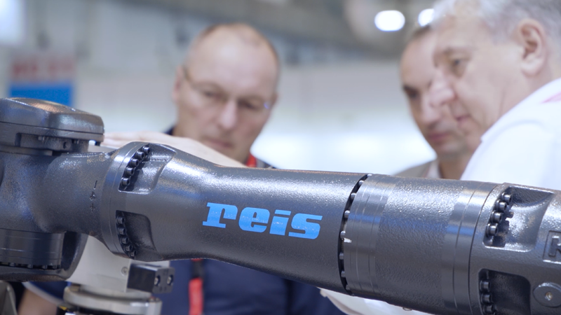 005-ReisRobotics_SchweissenUndSchneiden2023